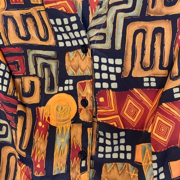 Patterned Elementz Short-Sleeve Blouse - Picture 4 of 4